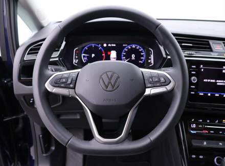 Volkswagen - Touran