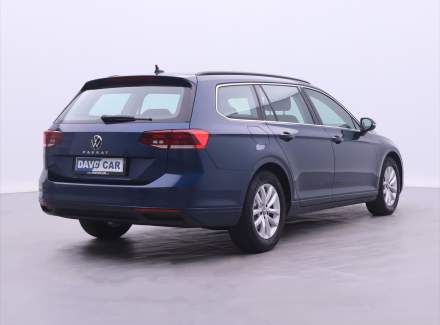 Volkswagen - Passat