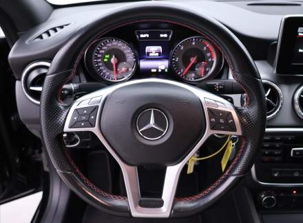Mercedes-Benz - CLA