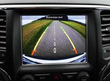 Jeep - Grand Cherokee