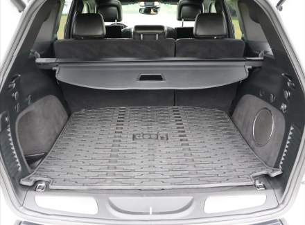 Jeep - Grand Cherokee