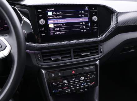 Volkswagen - T-Cross