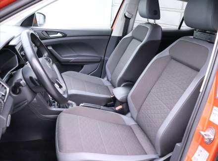 Volkswagen - T-Cross