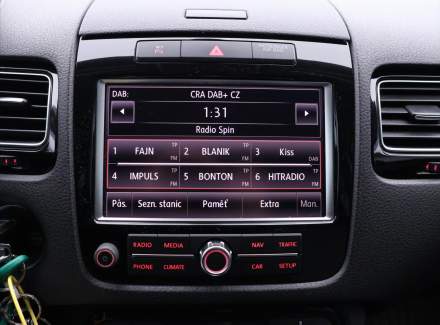 Volkswagen - Touareg