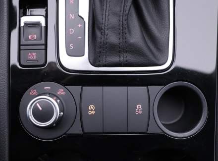 Volkswagen - Touareg