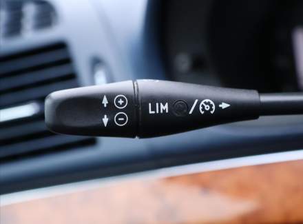 Mercedes-Benz - E-class