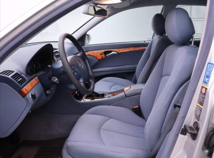 Mercedes-Benz - E-class