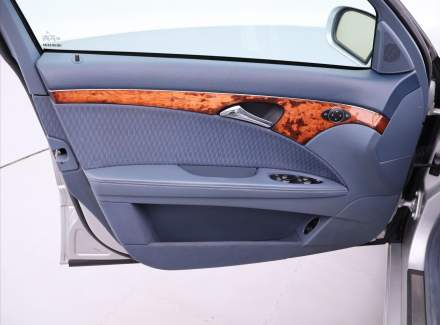 Mercedes-Benz - E-class