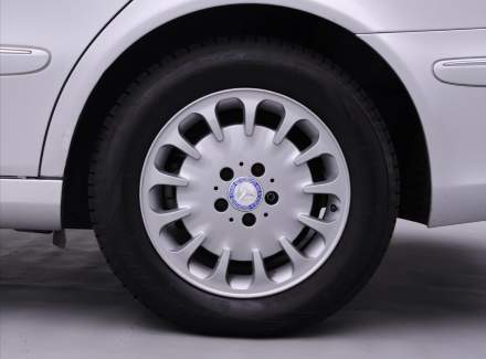 Mercedes-Benz - E-class