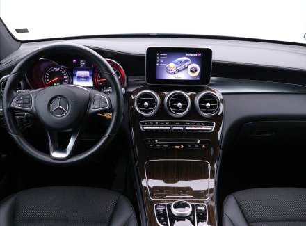 Mercedes-Benz - GLC