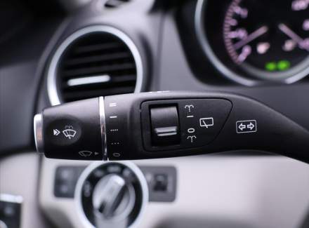 Mercedes-Benz - C-class