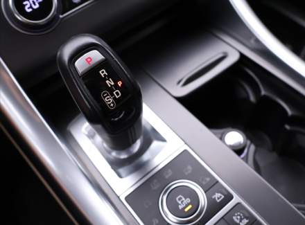 Land Rover - Range Rover