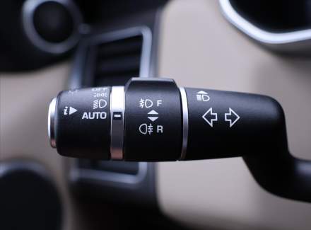 Land Rover - Range Rover