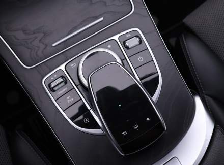 Mercedes-Benz - C-class