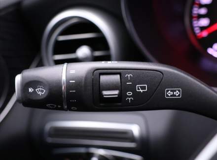 Mercedes-Benz - C-class