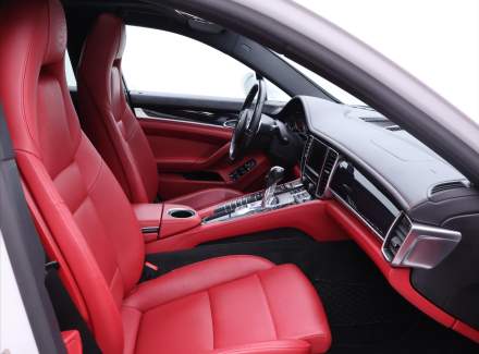 Porsche - Panamera
