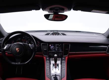Porsche - Panamera