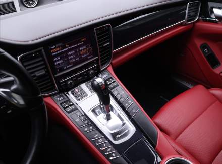 Porsche - Panamera