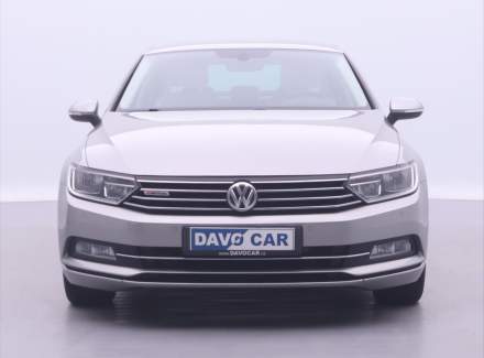Volkswagen - Passat