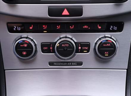 Volkswagen - Passat CC