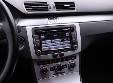 Volkswagen - Passat CC