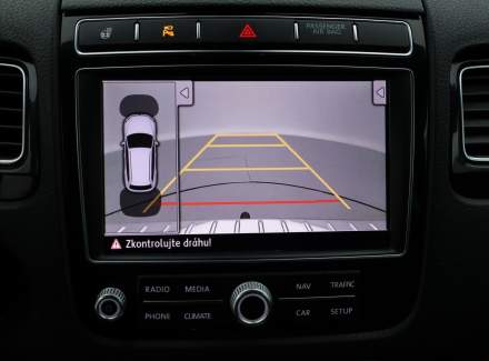 Volkswagen - Touareg