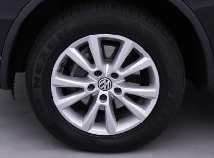 Volkswagen - Touareg