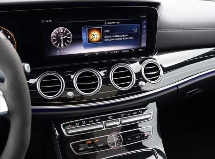 Mercedes-Benz - E-class