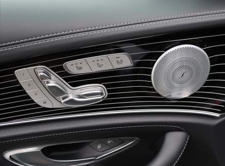 Mercedes-Benz - E-class