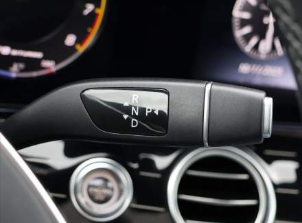 Mercedes-Benz - E-class