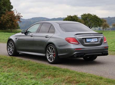 Mercedes-Benz - E-class