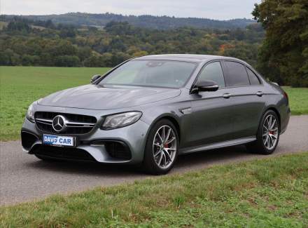 Mercedes-Benz - E-class