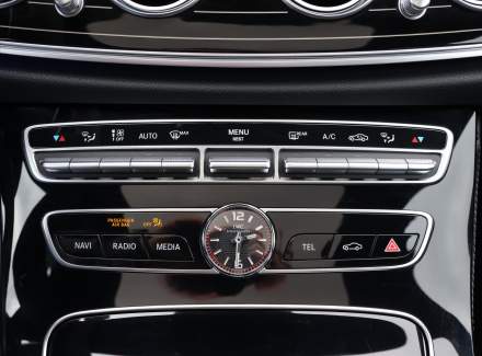 Mercedes-Benz - E-class