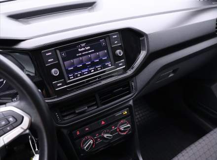 Volkswagen - T-Cross