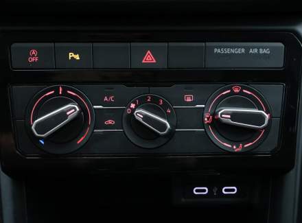 Volkswagen - T-Cross