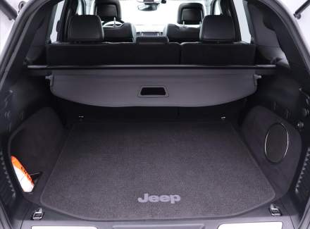 Jeep - Grand Cherokee