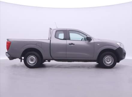 Nissan - Navara