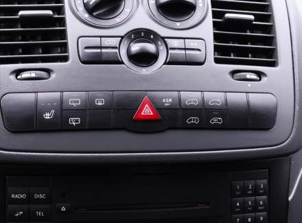 Mercedes-Benz - Vito