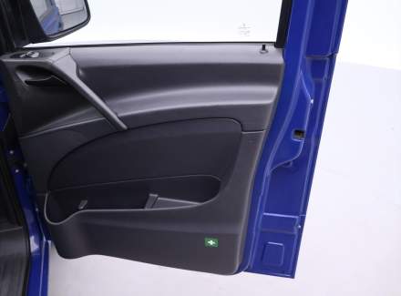 Mercedes-Benz - Vito