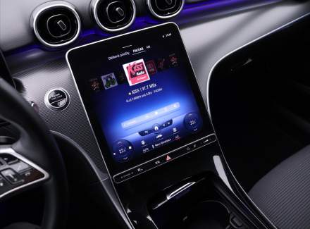 Mercedes-Benz - C-class