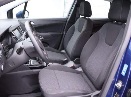 Opel - Crossland X