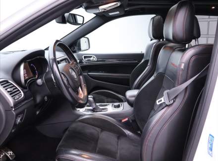 Jeep - Grand Cherokee