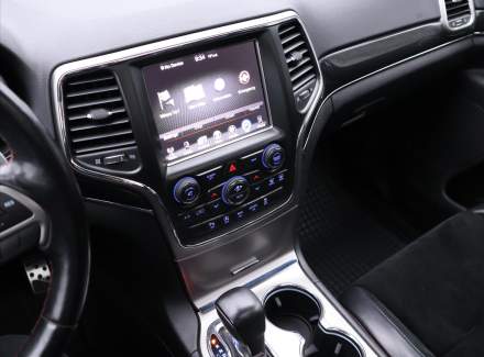 Jeep - Grand Cherokee