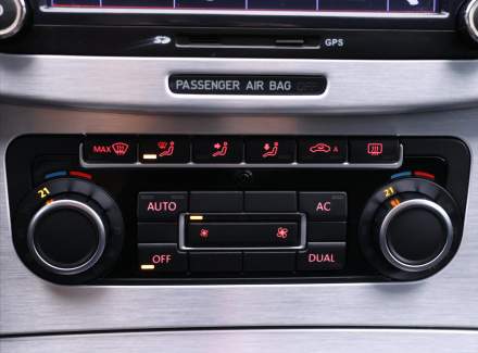 Volkswagen - Passat CC