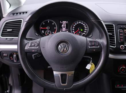 Volkswagen - Sharan