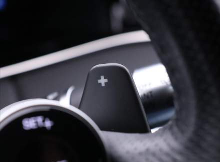 Land Rover - Range Rover Evoque