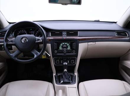 Škoda - Superb