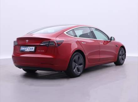 Tesla - Model 3