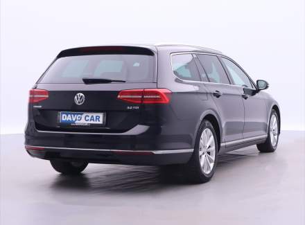 Volkswagen - Passat
