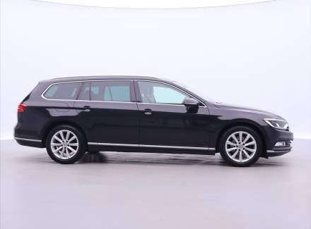 Volkswagen - Passat